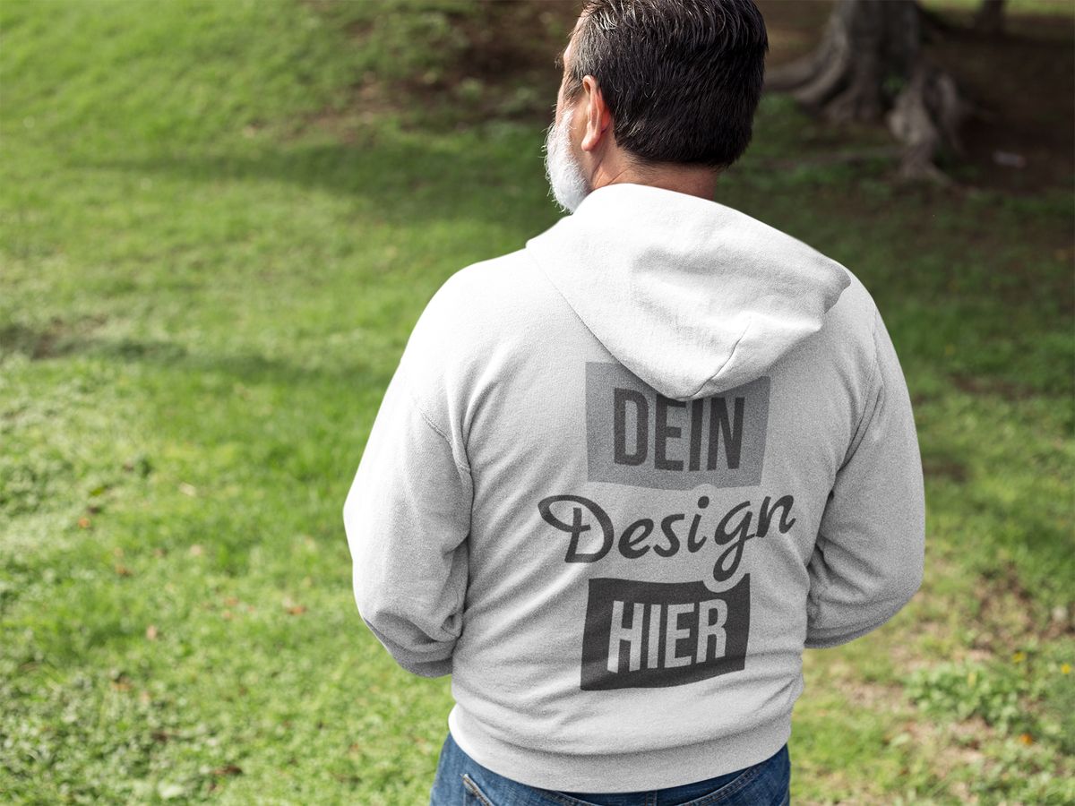Opa mit bedrucktem Hoodie